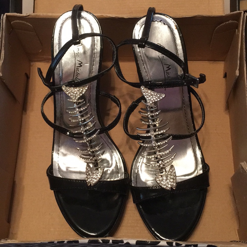 Formal heels